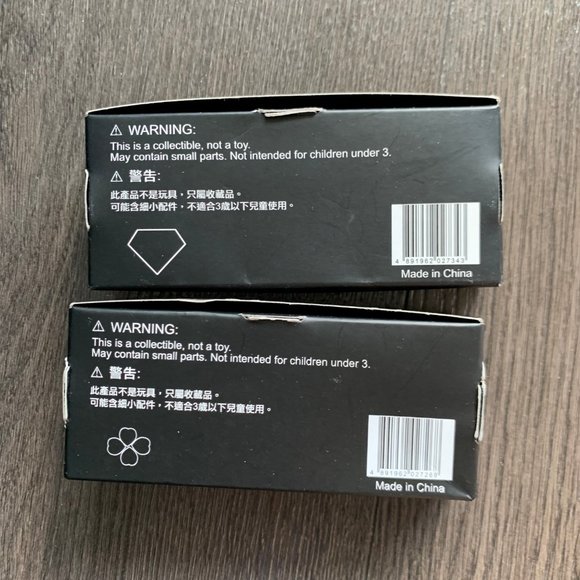 LOT OF 2 KUMAMON CIRCLE K HONG KONG EXCLUSIVE CHARMS - Picture 7 of 8